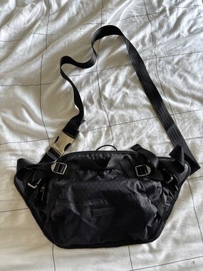 Athleta Crossbody Sling Bag
